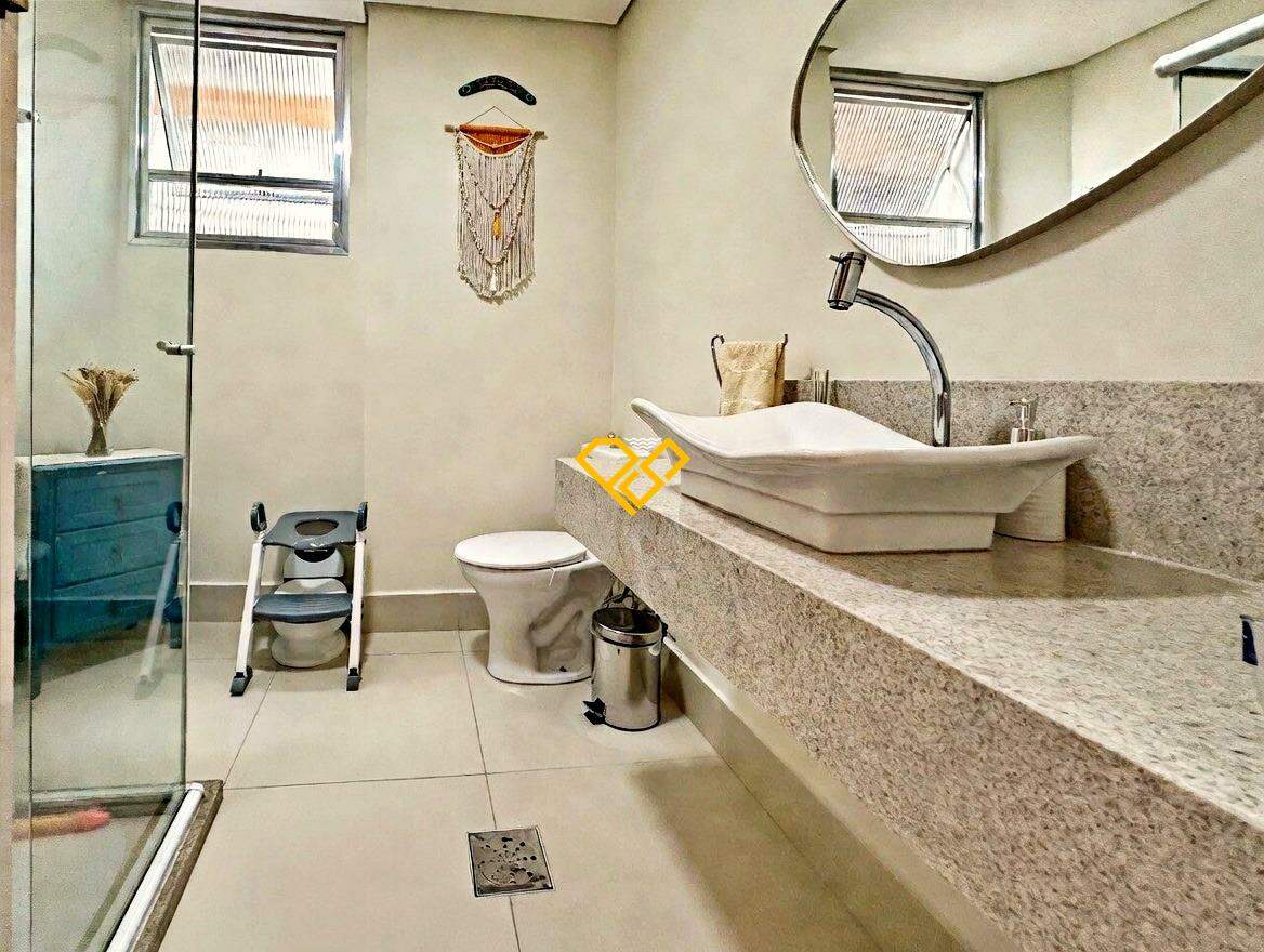Apartamento à venda no Marapé: Wc social