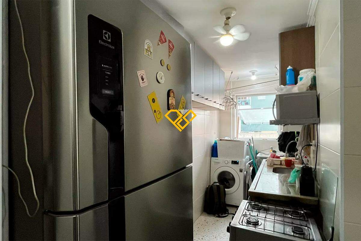 Apartamento à venda no Embaré: