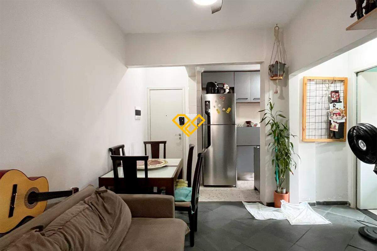 Apartamento à venda no Embaré: 