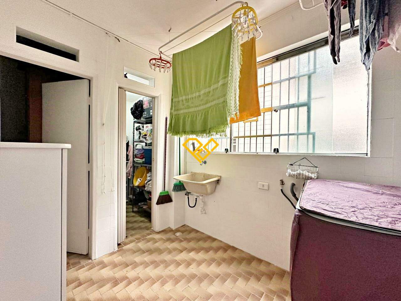 Apartamento à venda no Campo Grande: Área de serviço