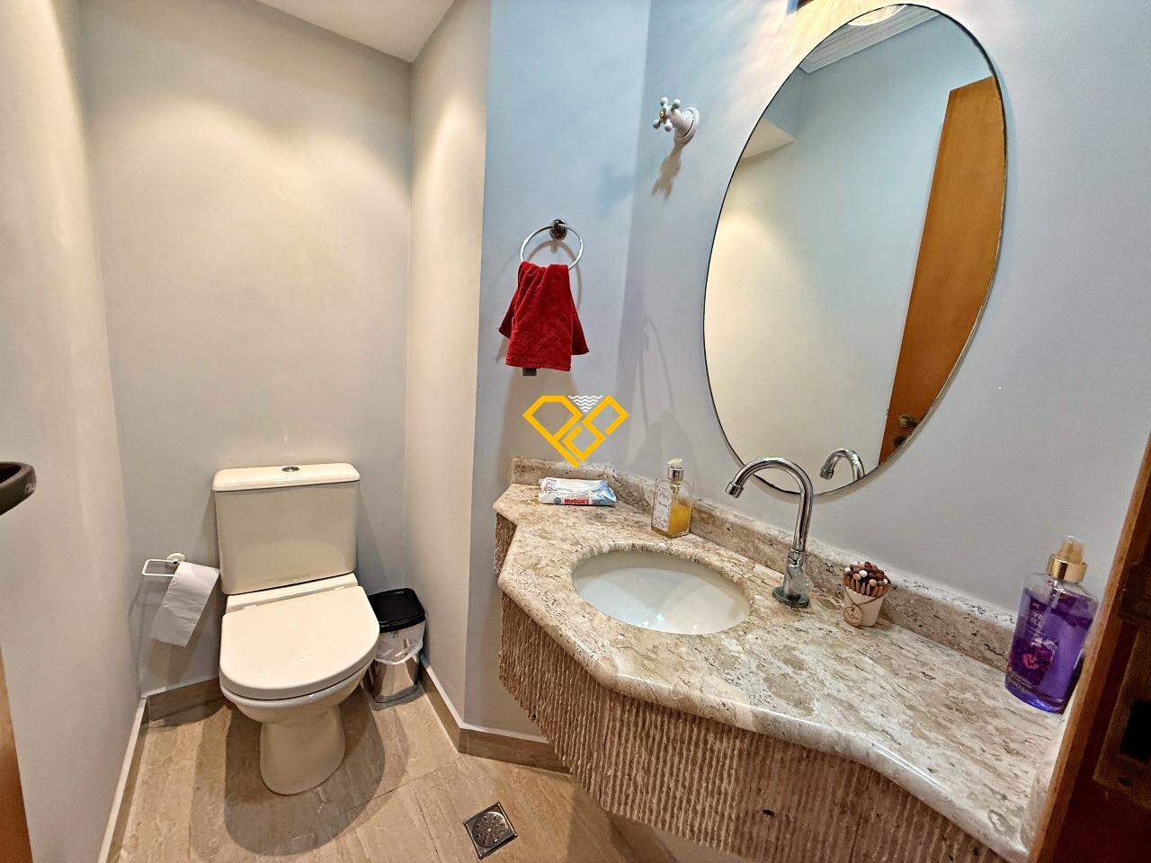 Apartamento à venda no Boqueirão: Lavabo