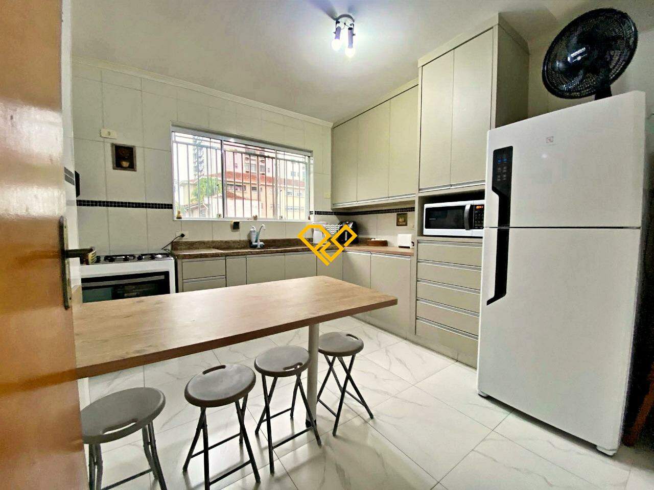 Sobrado à venda no Vila Mathias: Cozinha