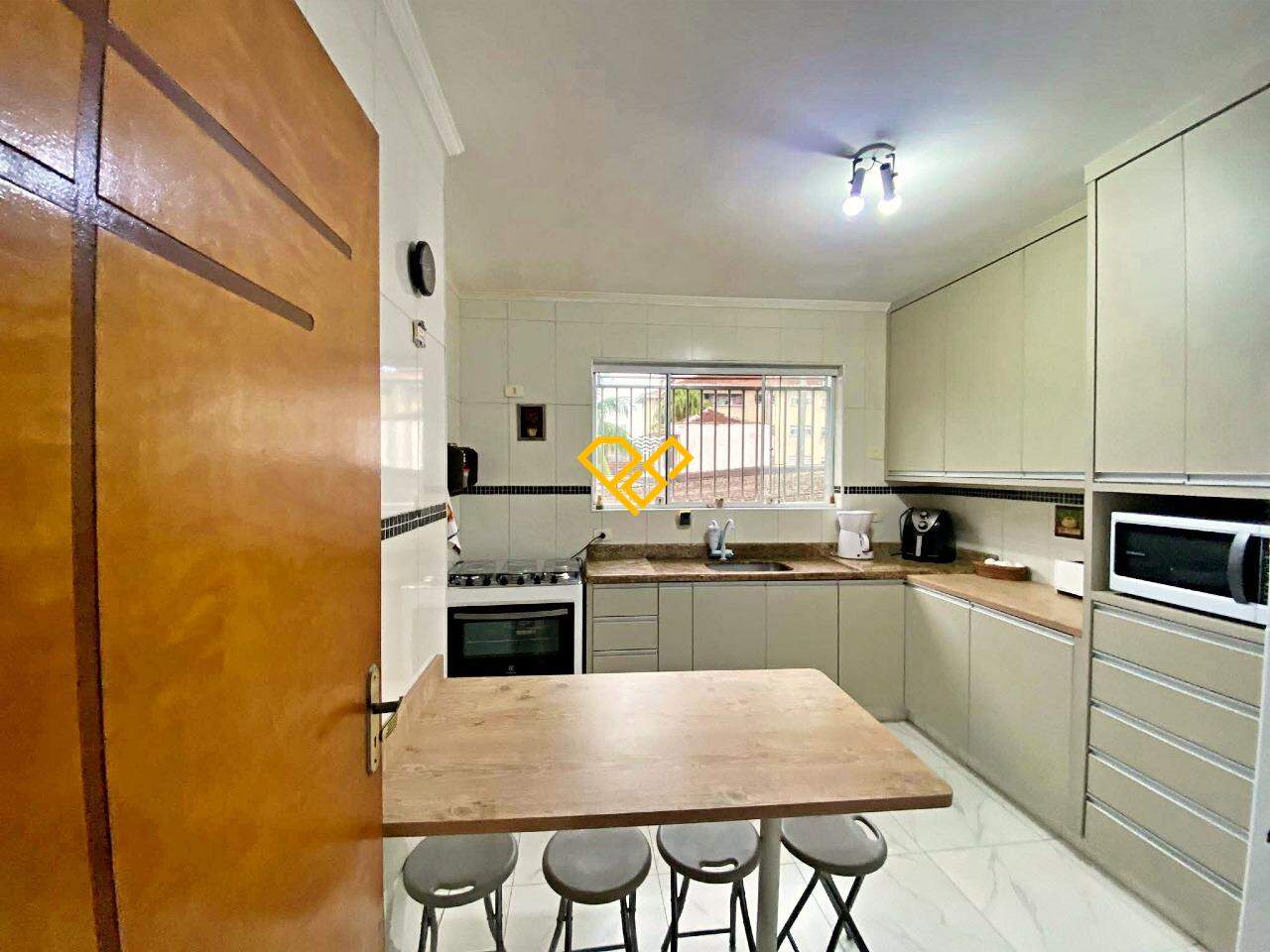 Sobrado à venda no Vila Mathias: Cozinha