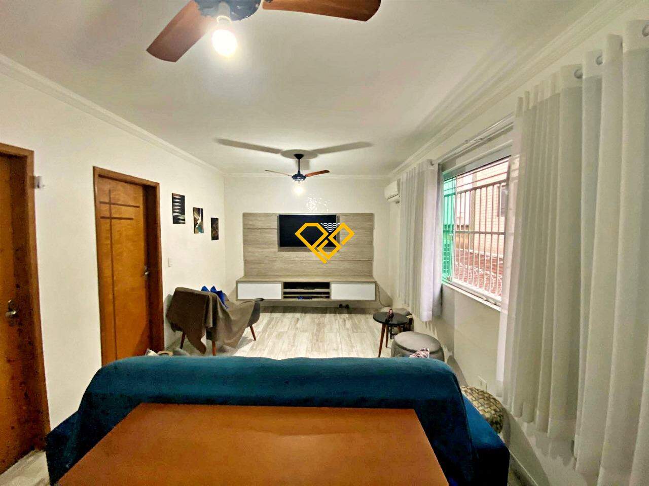 Sobrado à venda no Vila Mathias: Sala