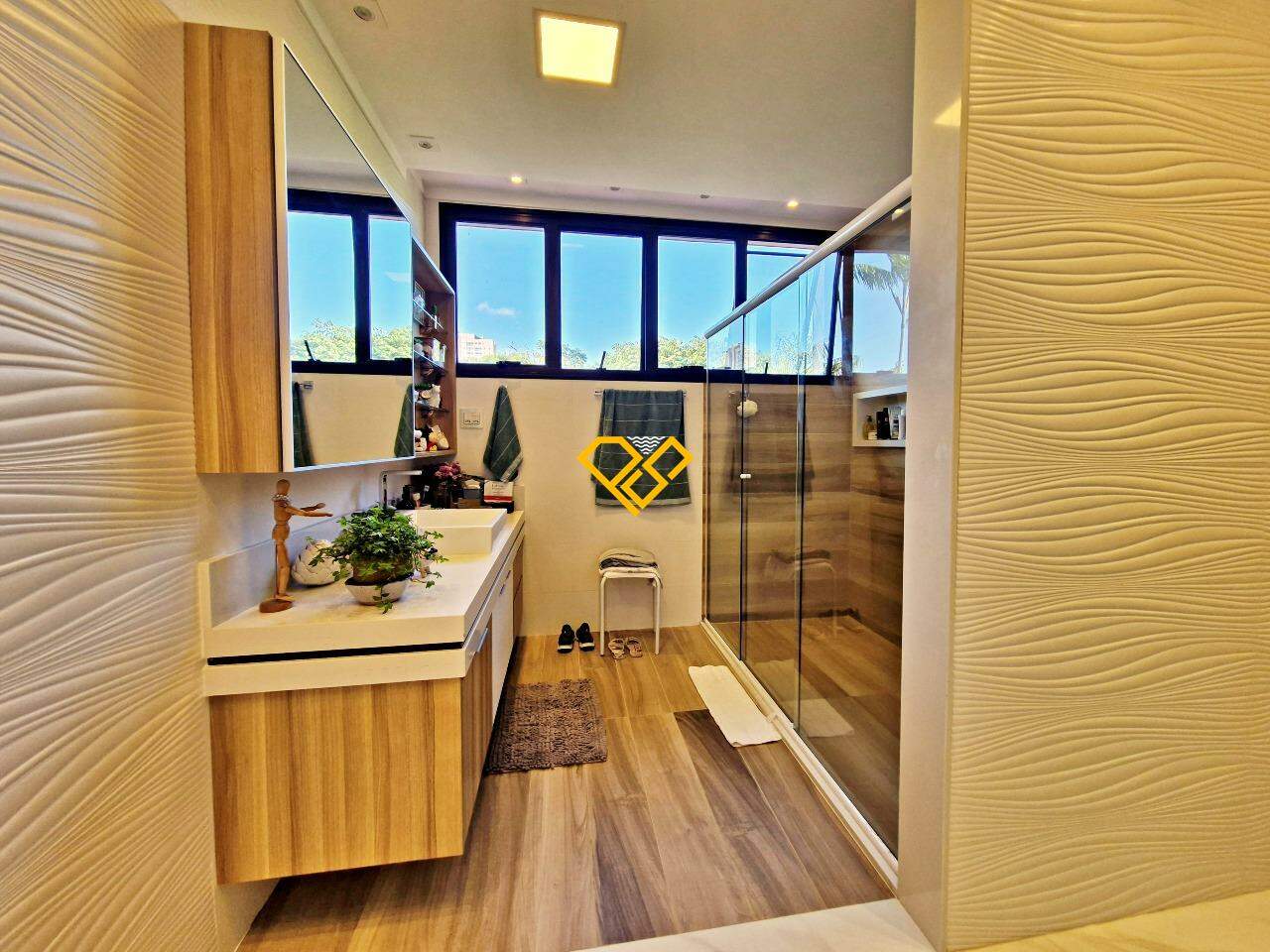 Casa à venda no Morro Nova Cintra: Wc suíte 1 master - dela