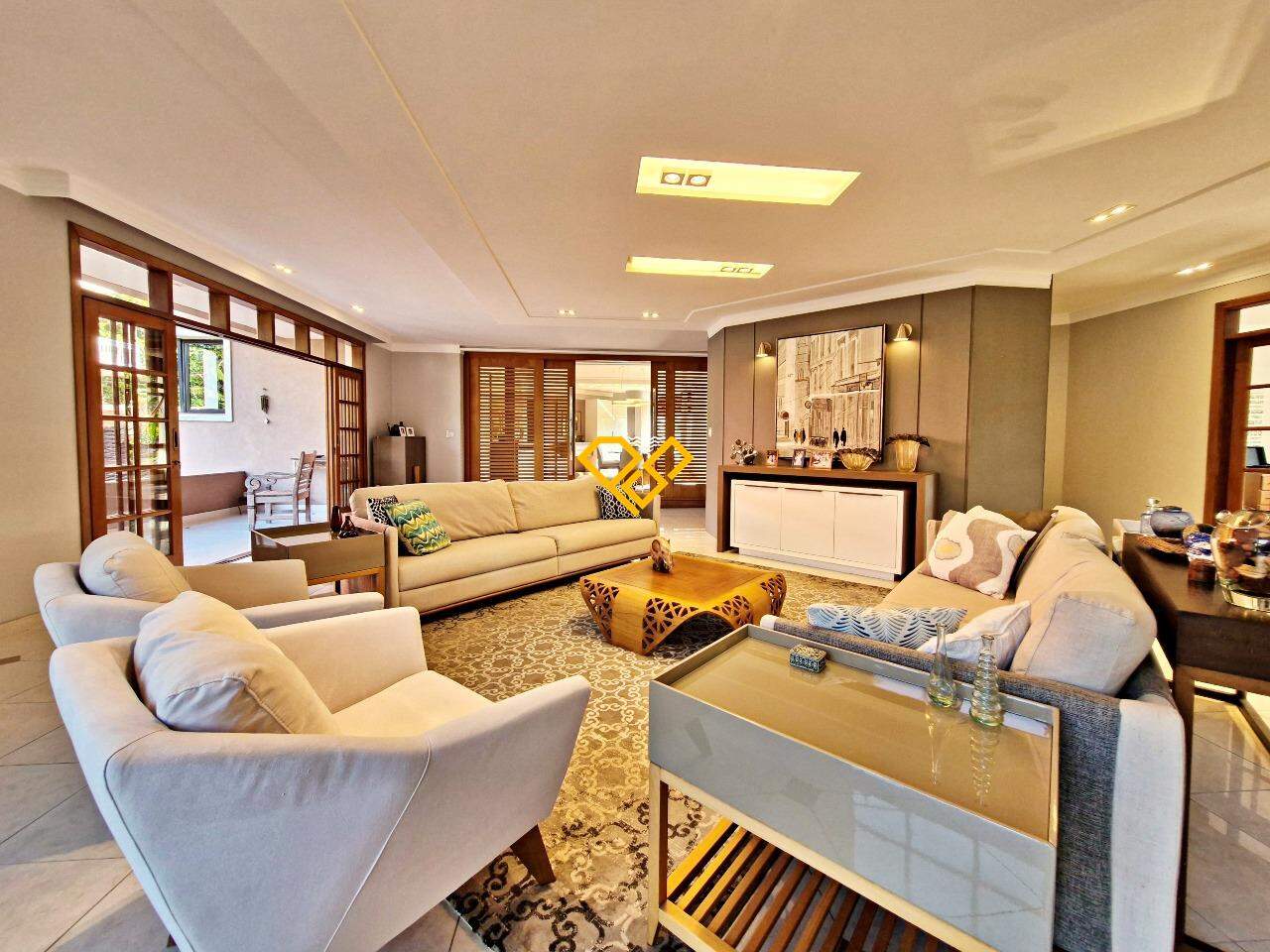 Casa à venda no Morro Nova Cintra: Sala de estar