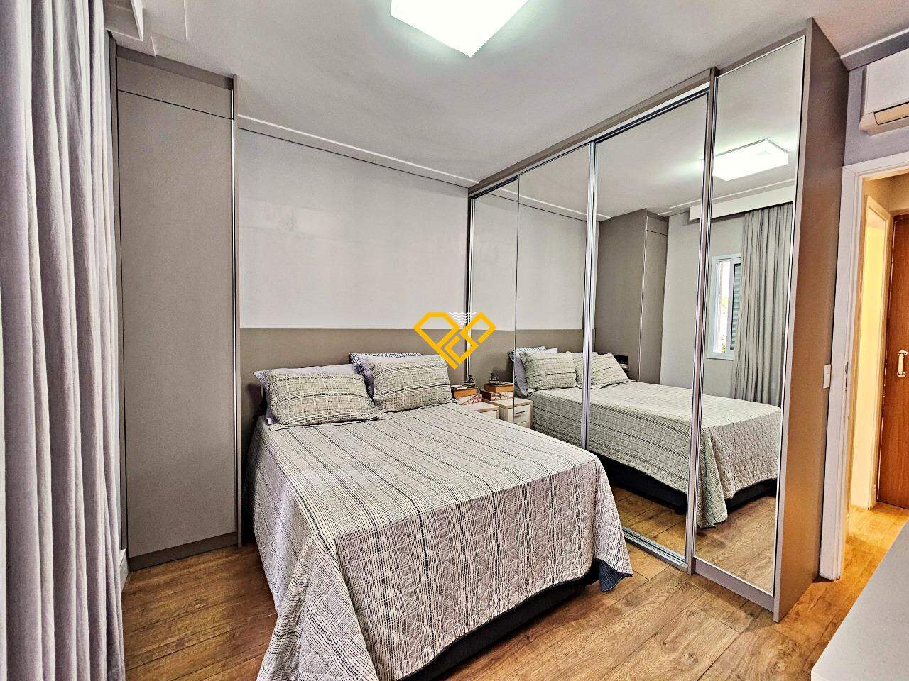 Apartamento à venda no José Menino: Dormitório 1 - suíte