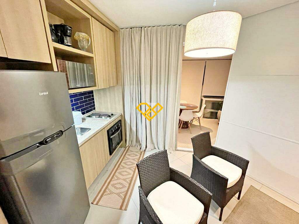 Apartamento à venda no Pompéia: Sala e cozinha integrada