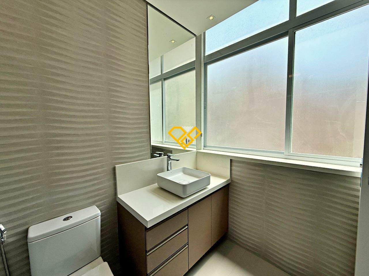 Apartamento à venda no Gonzaga: Wc Suite 2