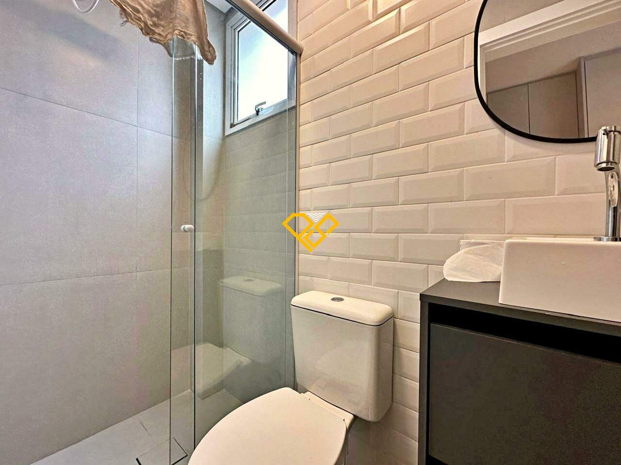 Apartamento à venda no Boqueirão: Wc de serviço