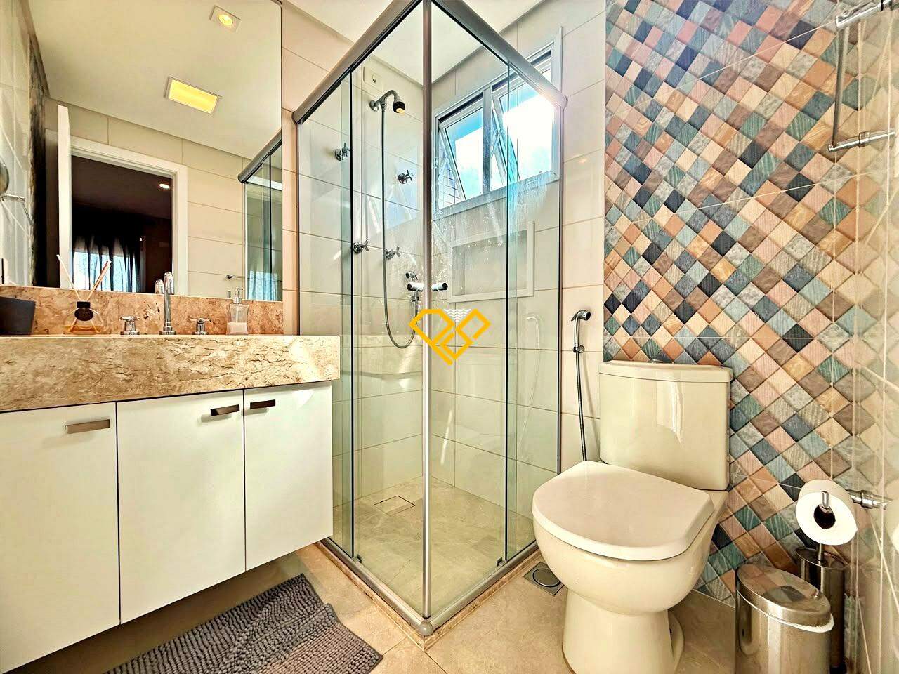Apartamento à venda no Gonzaga: Wc suíte 2