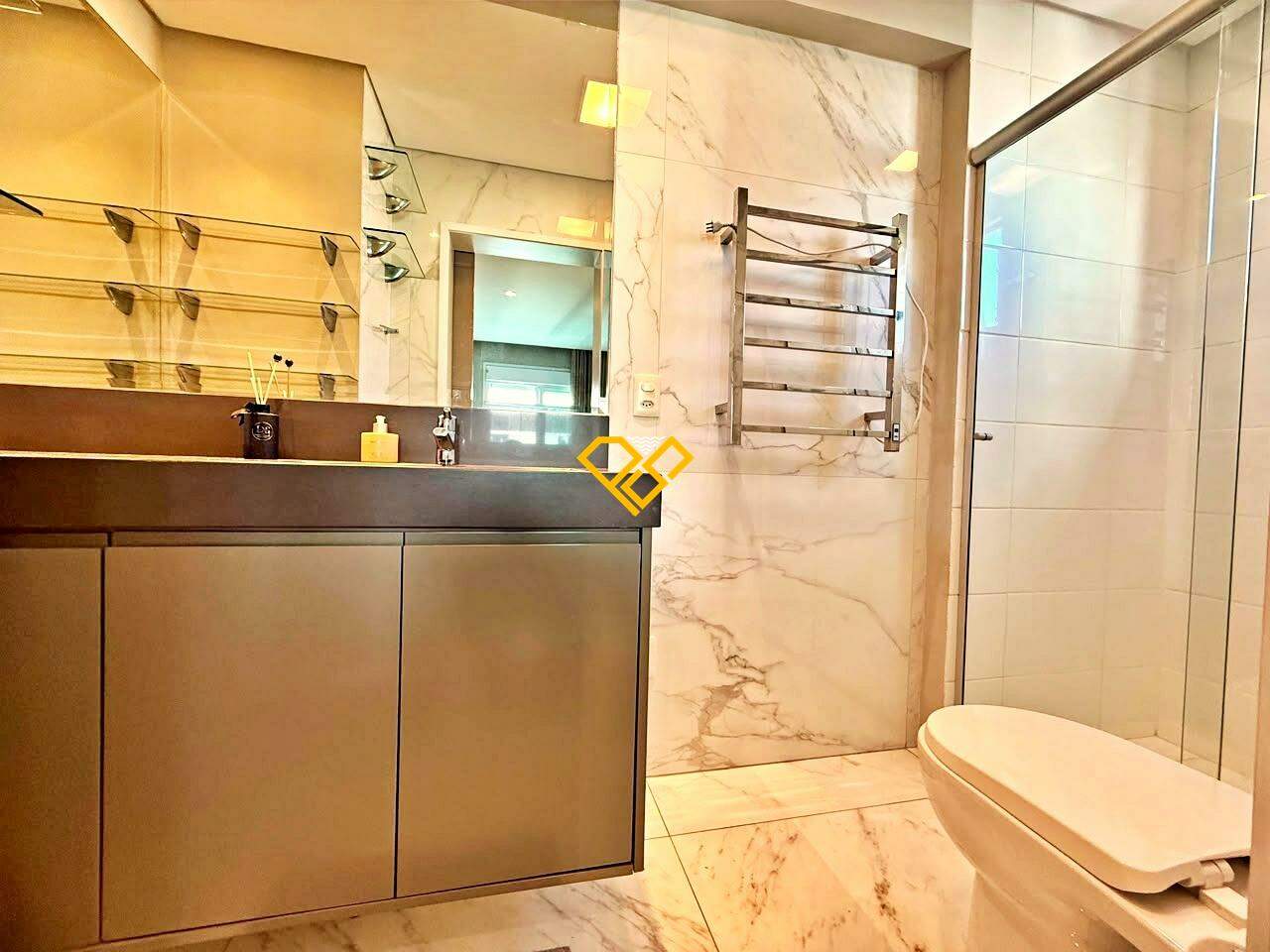 Apartamento à venda no Gonzaga: Wc suíte 1
