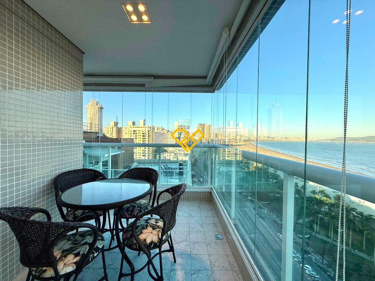 Apartamento à venda no José Menino: Varanda