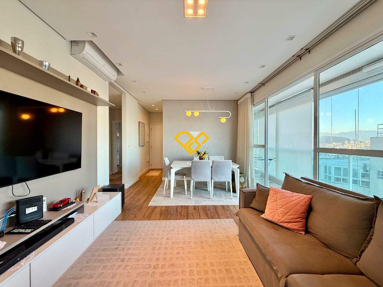 Apartamento à venda no José Menino: Sala