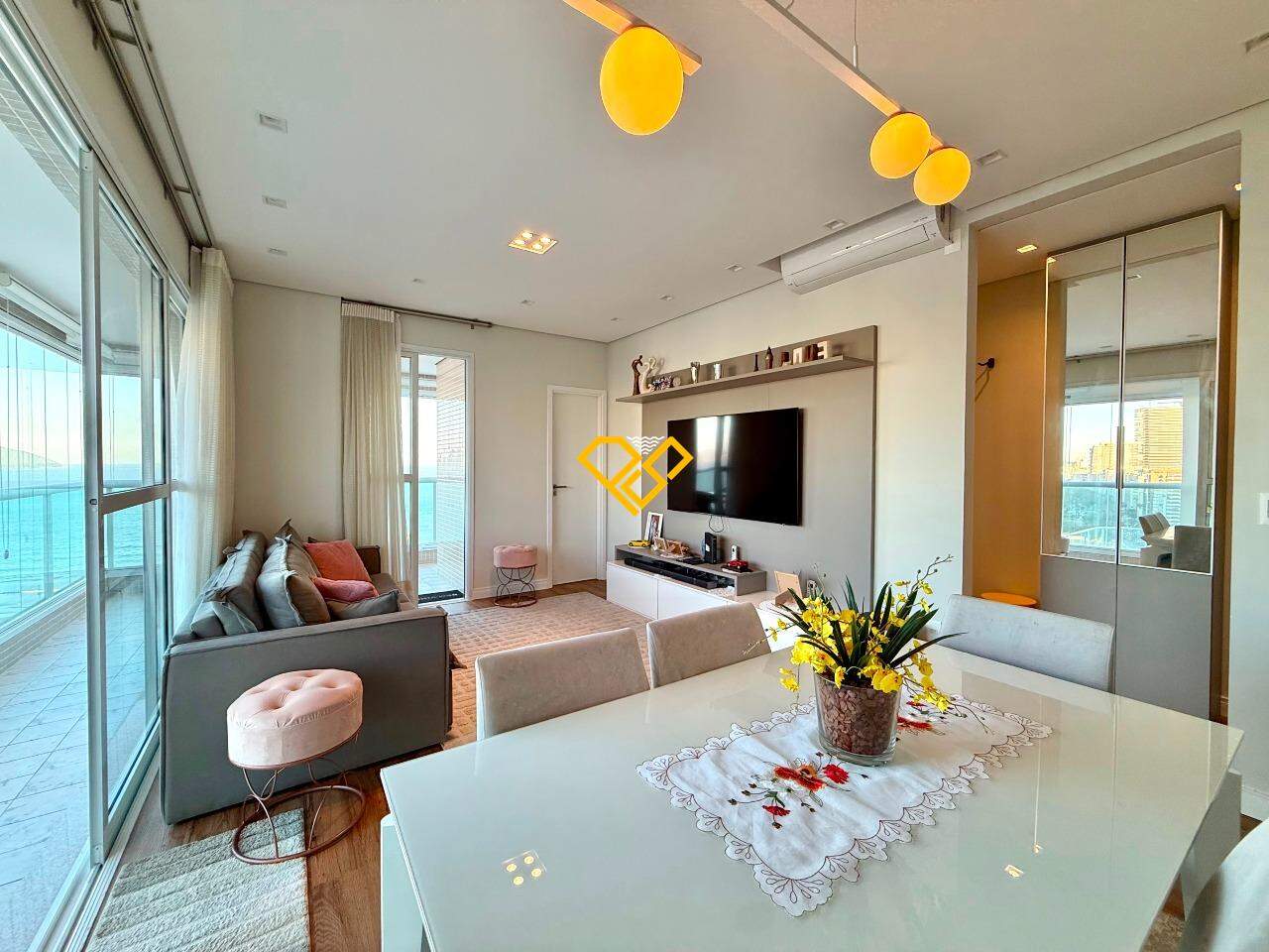 Apartamento à venda no José Menino: Sala