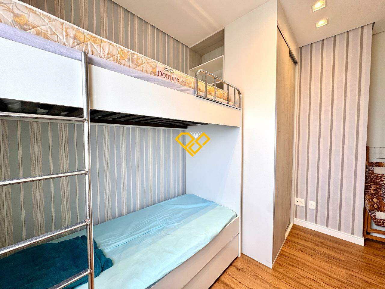 Apartamento à venda no José Menino: Dormitório 3