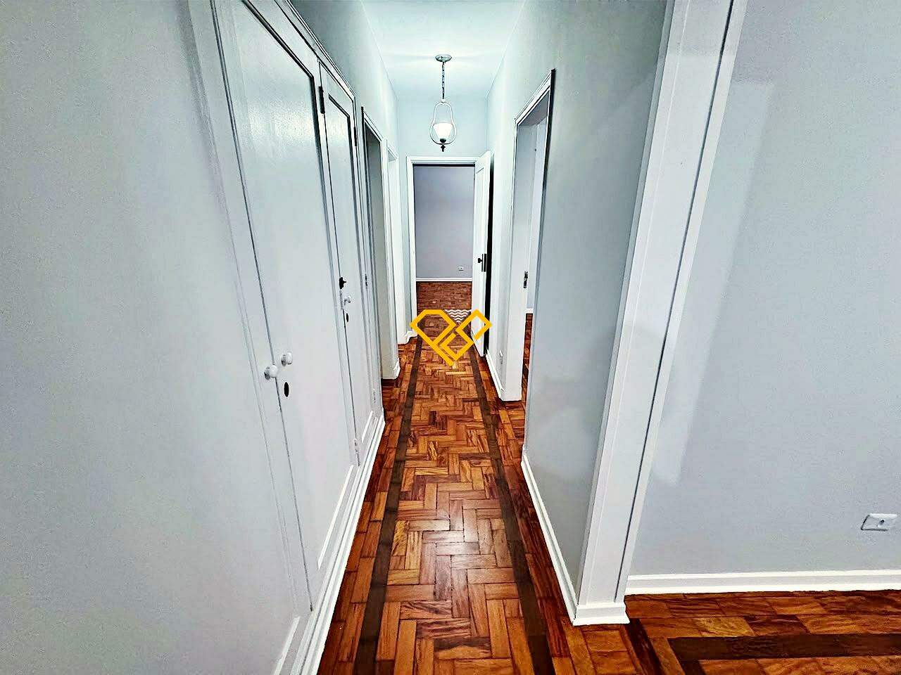 Apartamento à venda no Embaré: Área íntima
