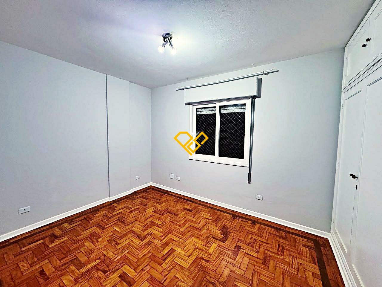 Apartamento à venda no Embaré: Dormitório 1 - suíte