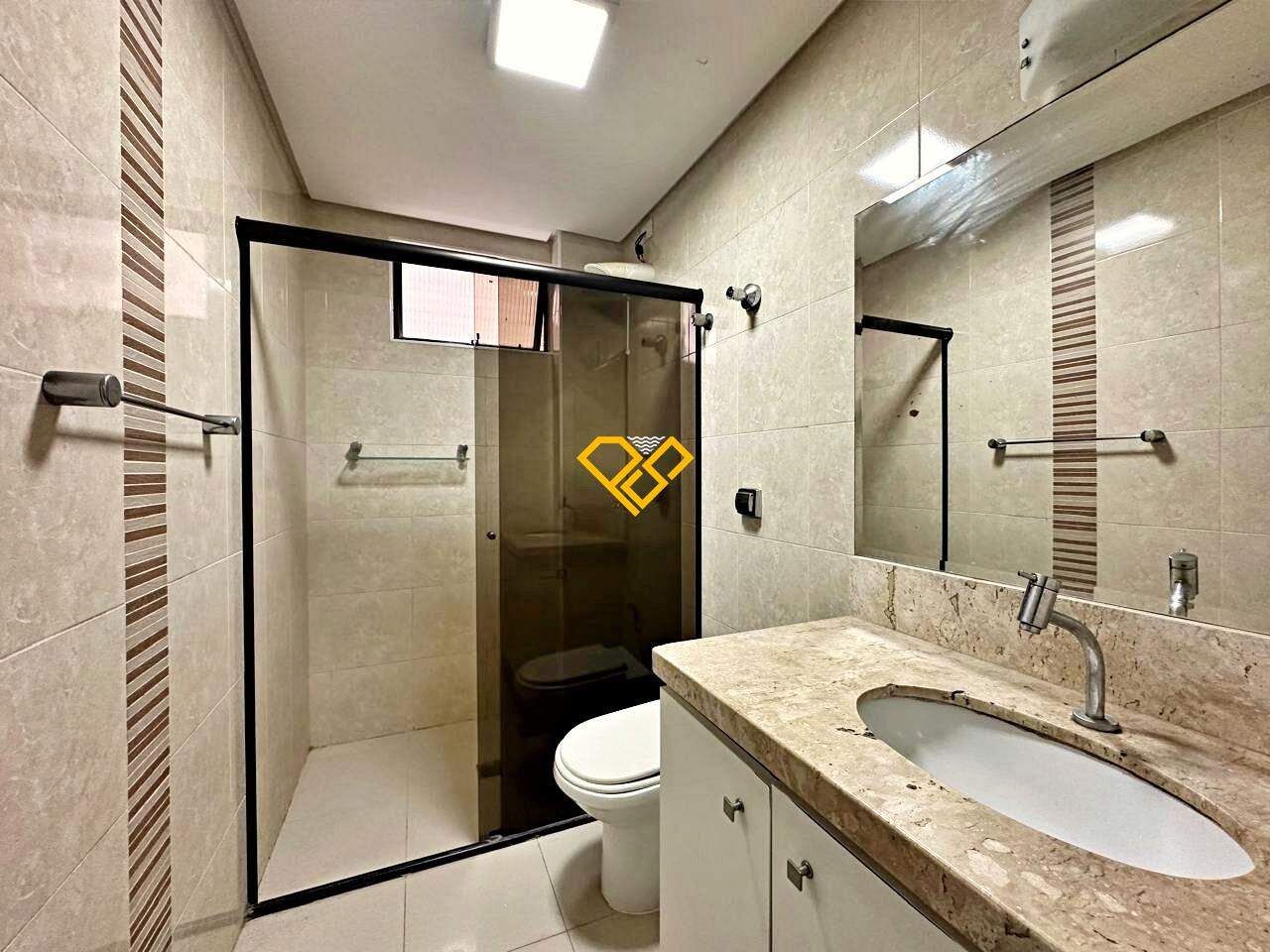 Apartamento à venda no Pompéia: Wc social