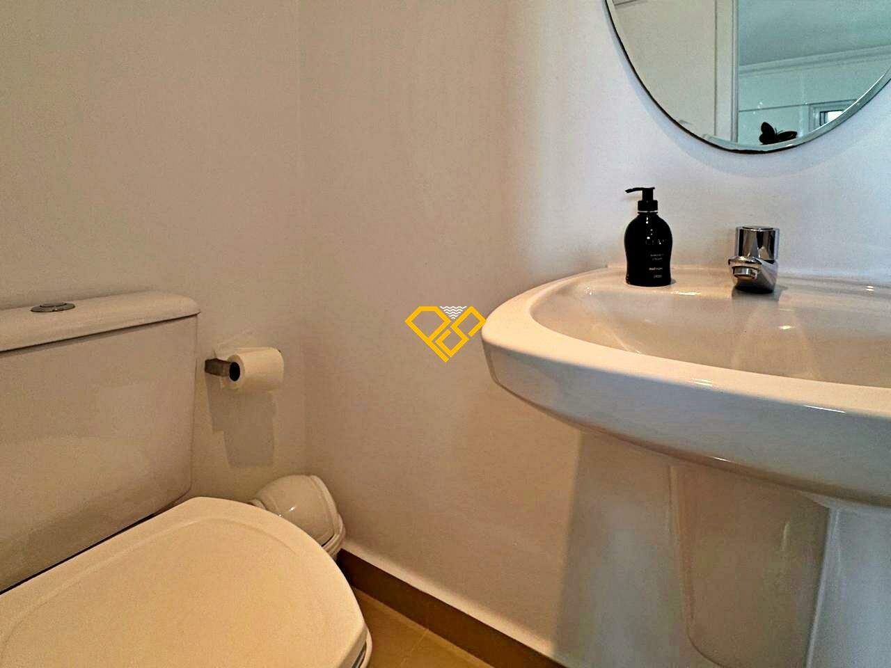 Apartamento para aluguel no Boqueirão: Lavabo