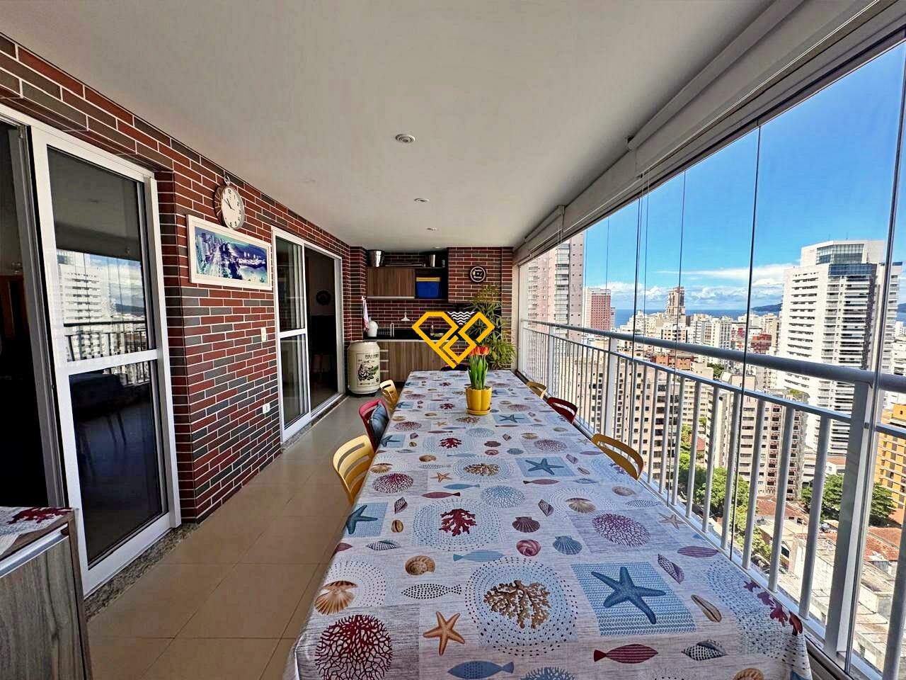 Apartamento para aluguel no Boqueirão: Varanda com churrasqueira
