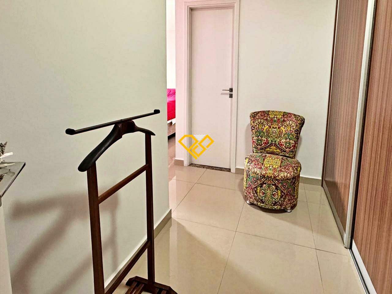 Apartamento para aluguel no Boqueirão: Suíte 1 = closet
