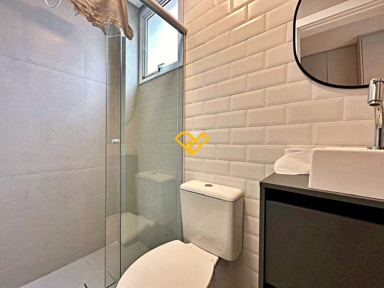 Apartamento para aluguel no Boqueirão: Wc de serviço