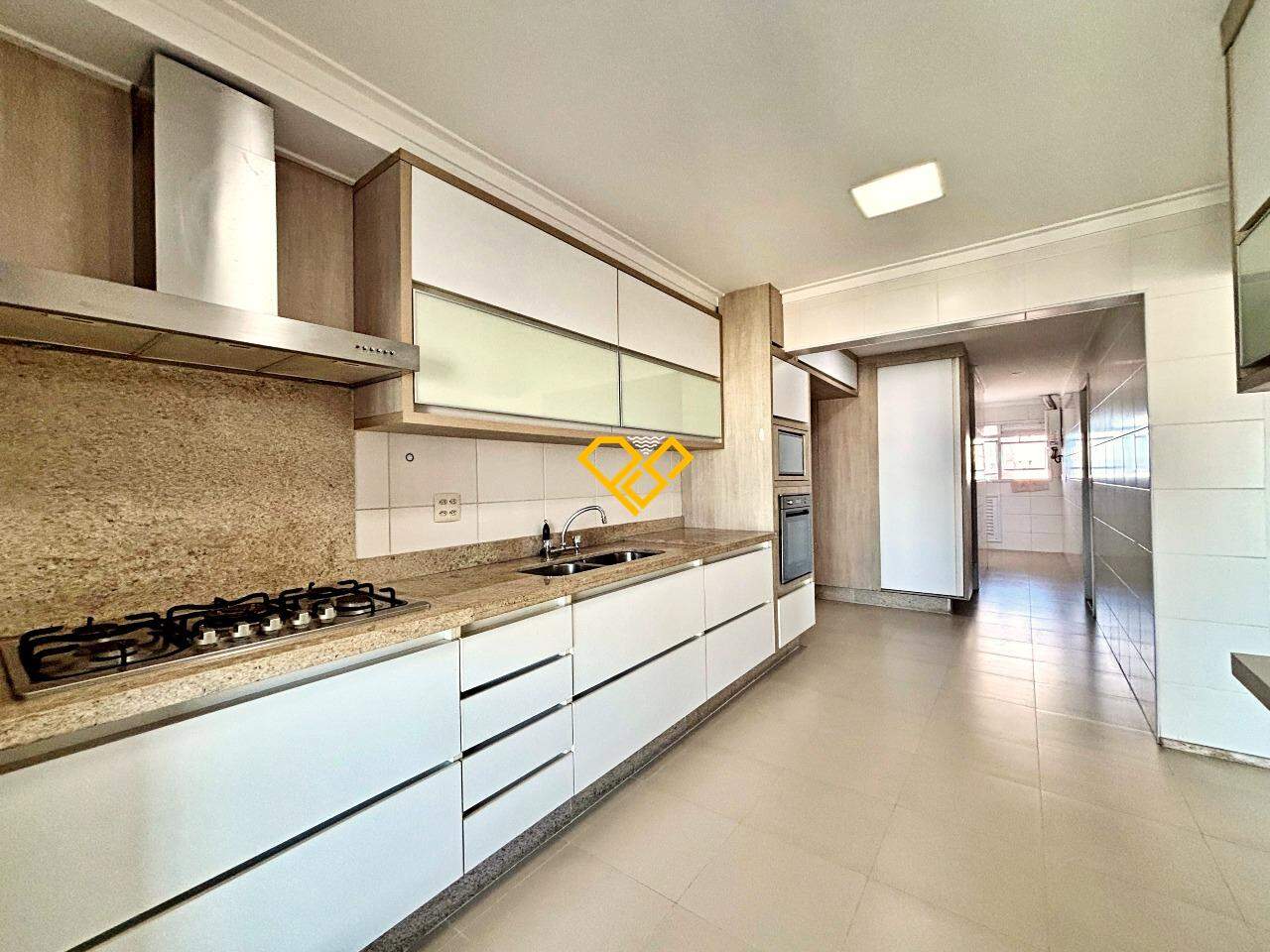 Apartamento à venda no Embaré: Cozinha