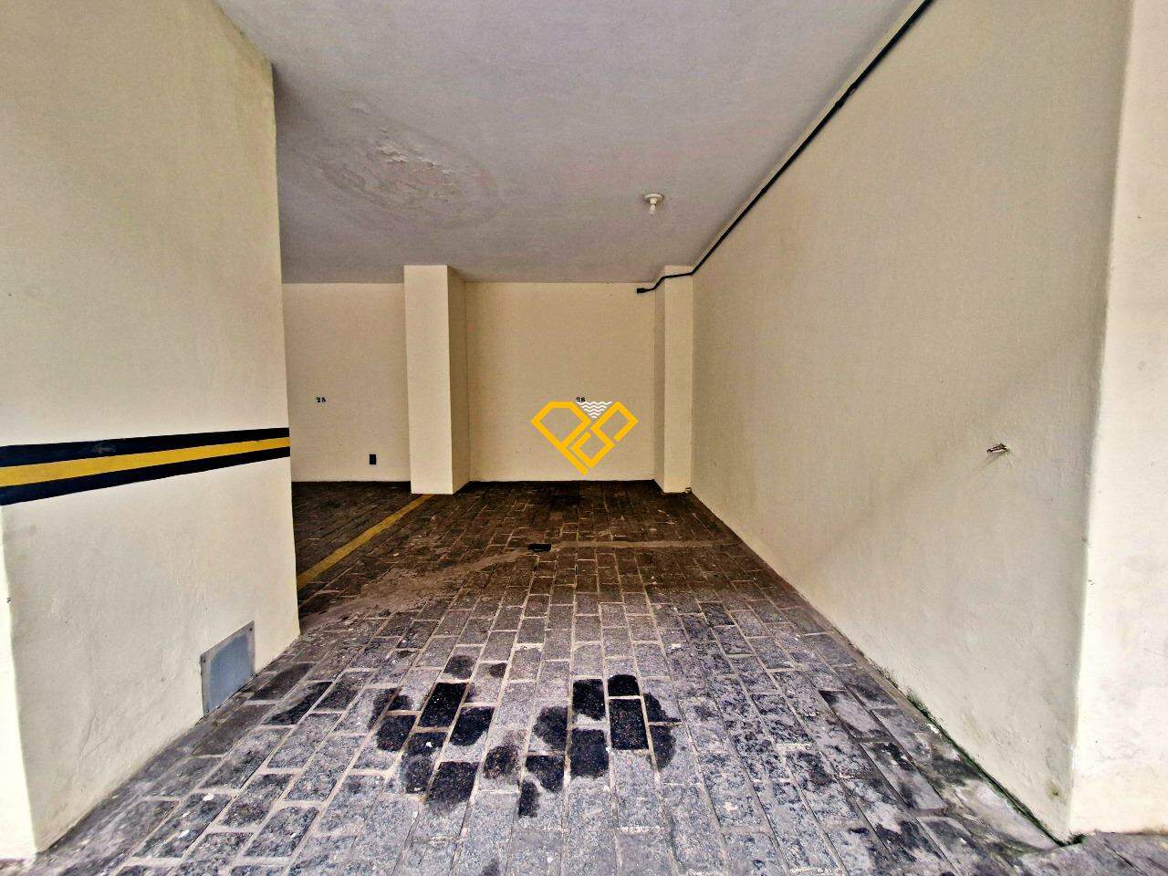 Apartamento para aluguel no Boqueirão: Garagem