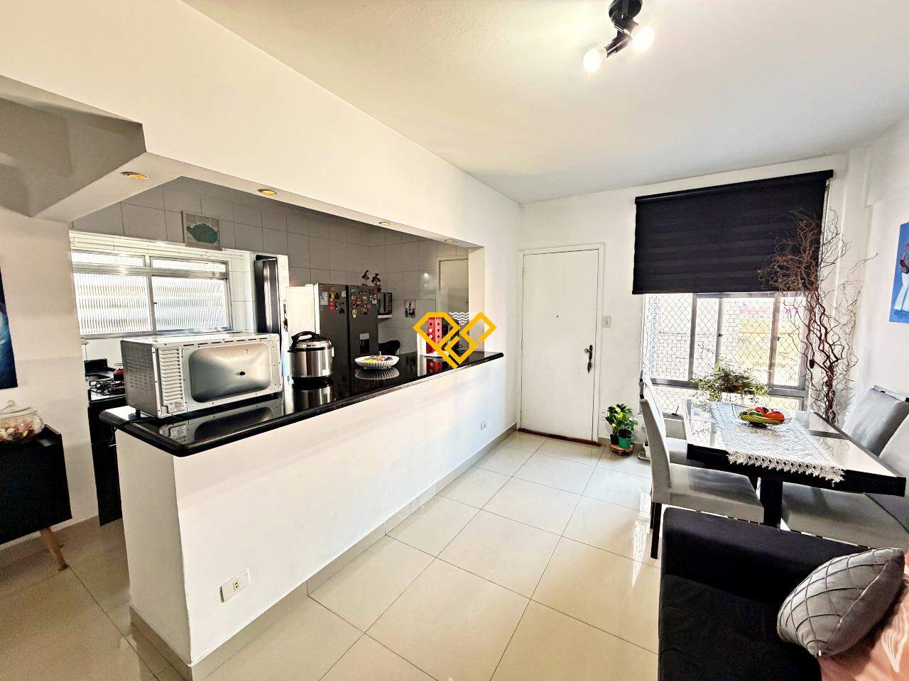 Apartamento à venda no Embaré: Sala e cozinha