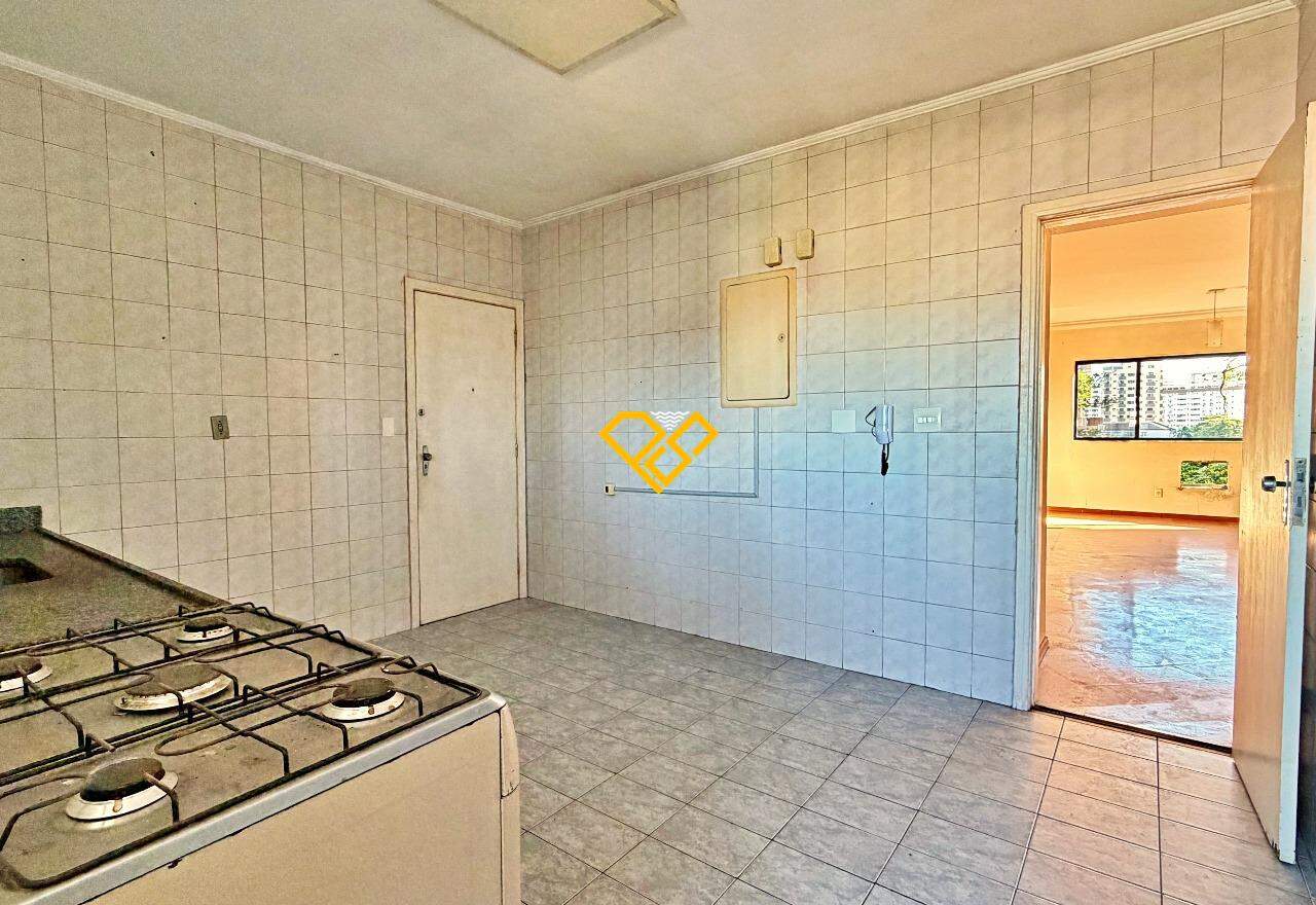 Apartamento à venda no Ponta da Praia: Cozinha