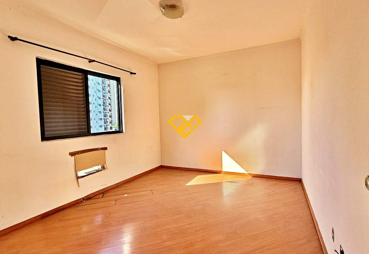 Apartamento à venda no Ponta da Praia: Dormitório 2