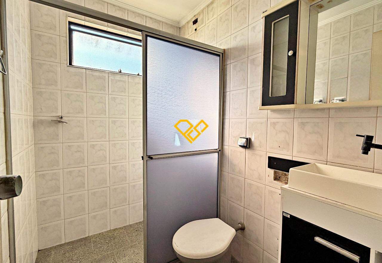 Apartamento à venda no Ponta da Praia: Wc suíte