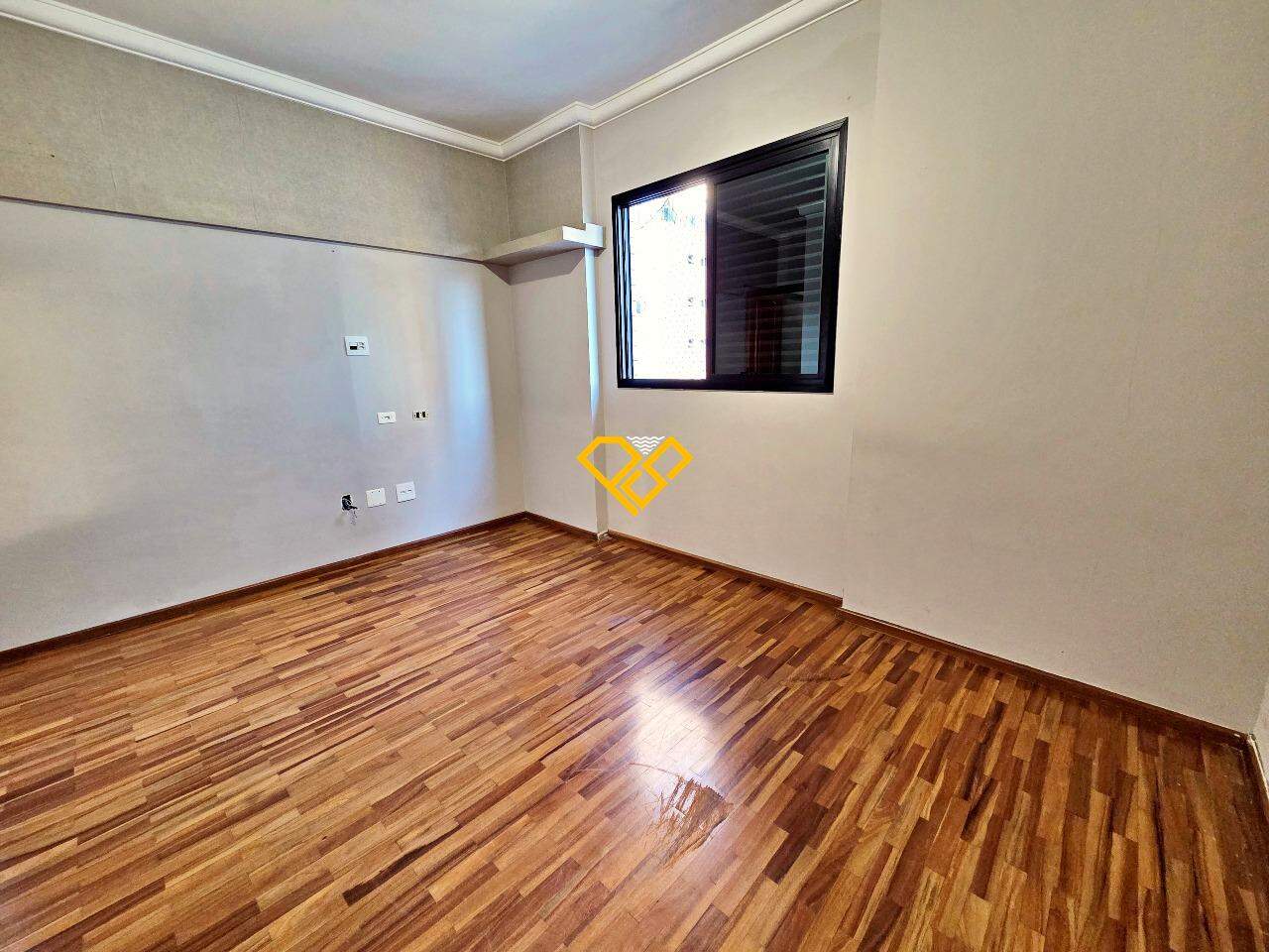 Apartamento à venda no Pompéia: Dormitório 1 - suíte