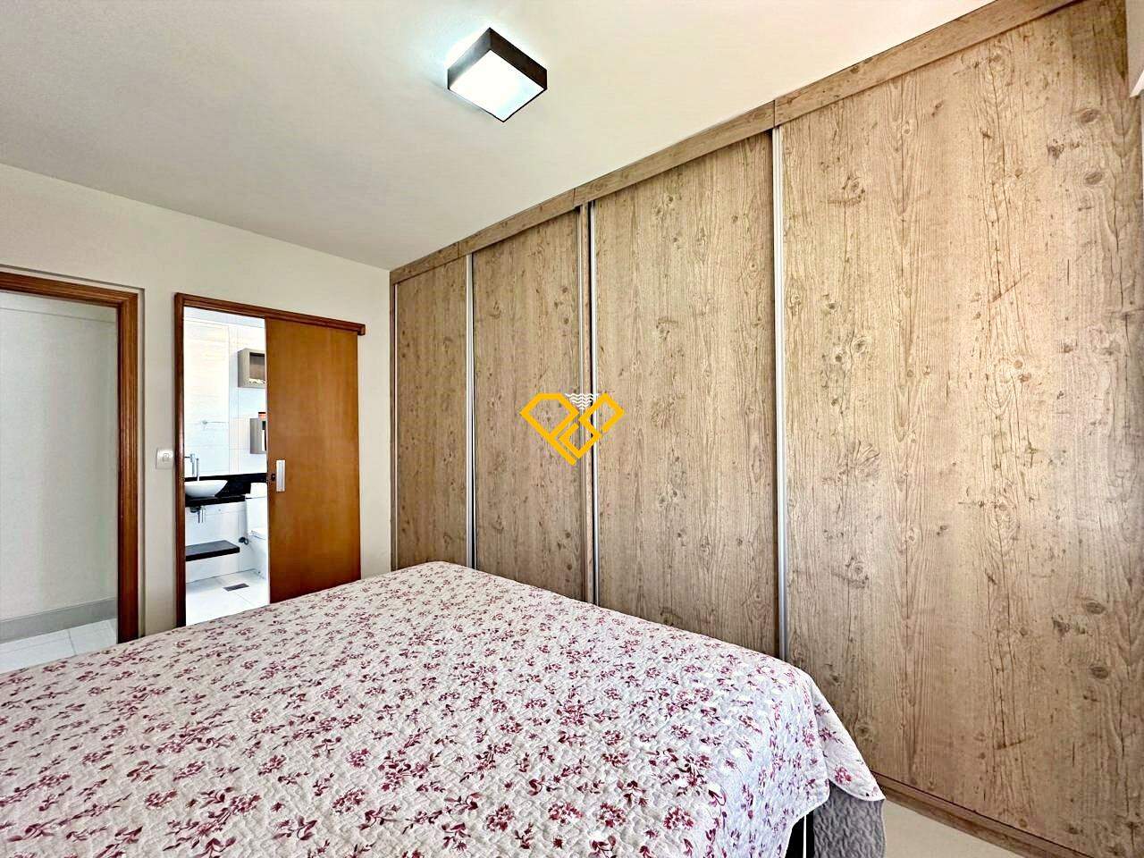 Apartamento à venda no Boqueirão: Dormitório 1 - suíte