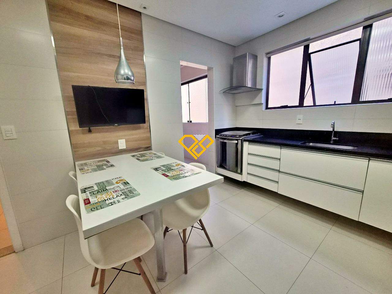 Apartamento à venda no Embaré: Cozinha
