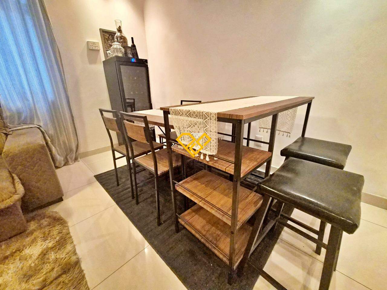 Apartamento à venda no Embaré: Sala