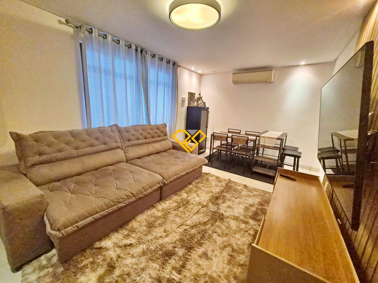Apartamento à venda no Embaré: Sala