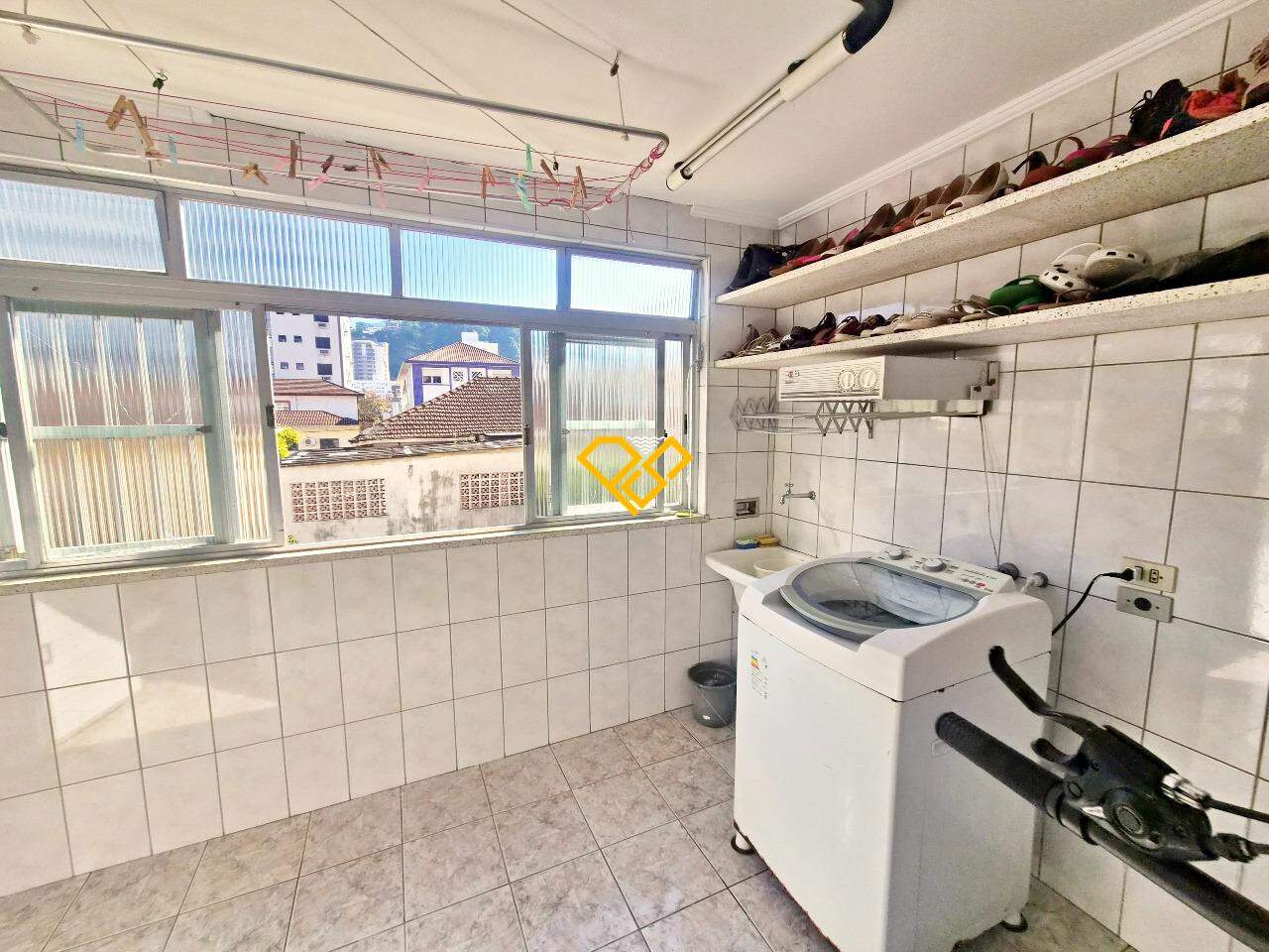 Apartamento à venda no Campo Grande: Área de serviço