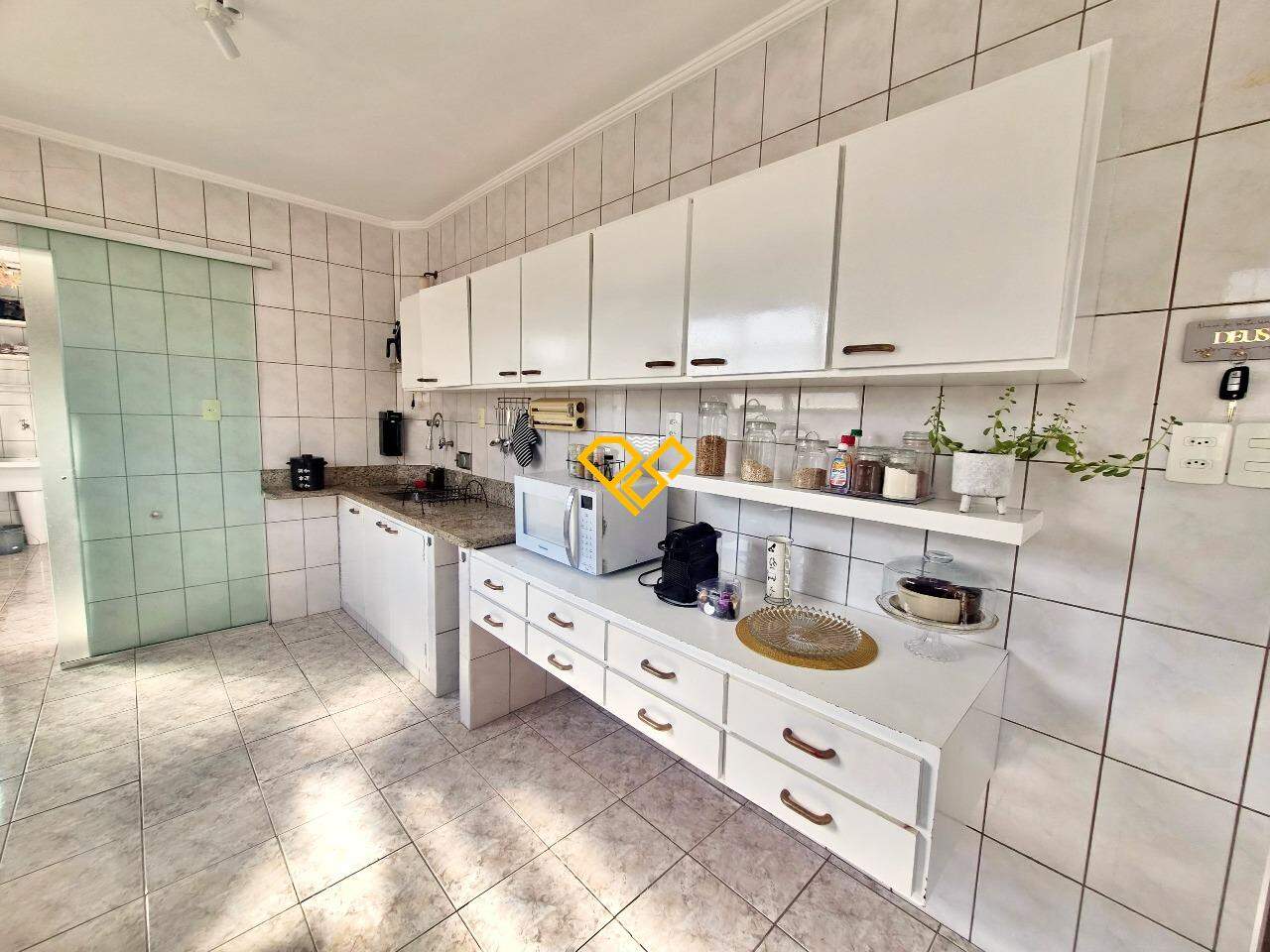 Apartamento à venda no Campo Grande: Cozinha