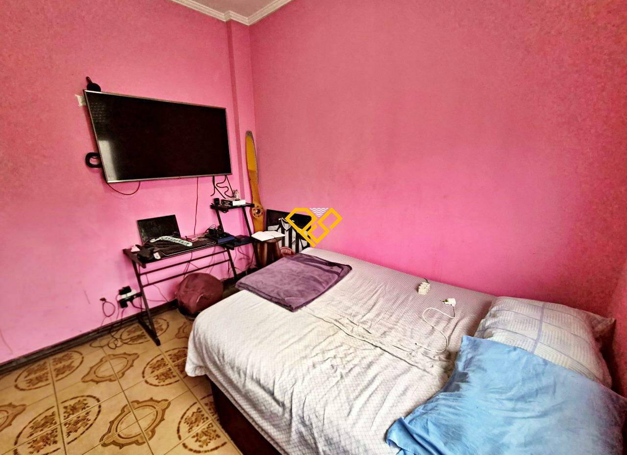 Apartamento à venda no Gonzaga: Dormitório 2