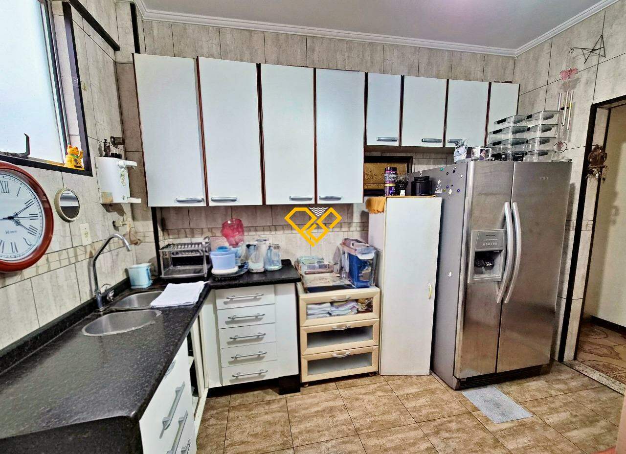 Apartamento à venda no Gonzaga: Cozinha