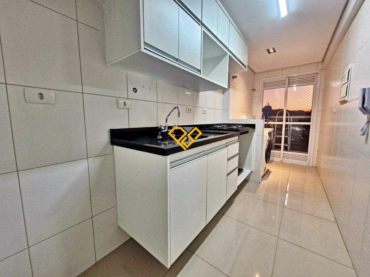 Apartamento para aluguel no Vila Mathias: Cozinha