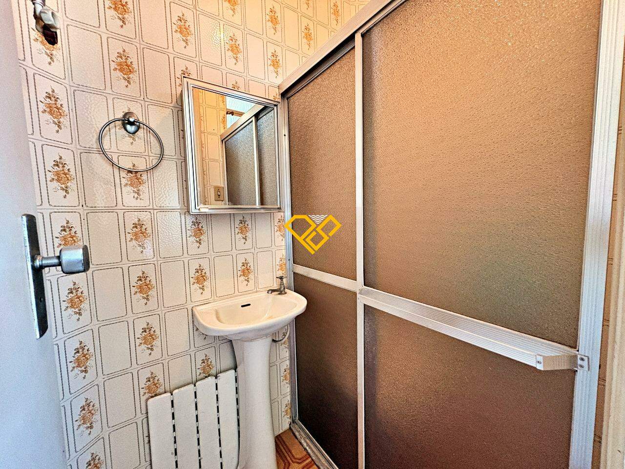 Apartamento à venda no Aparecida: Wc de serviço