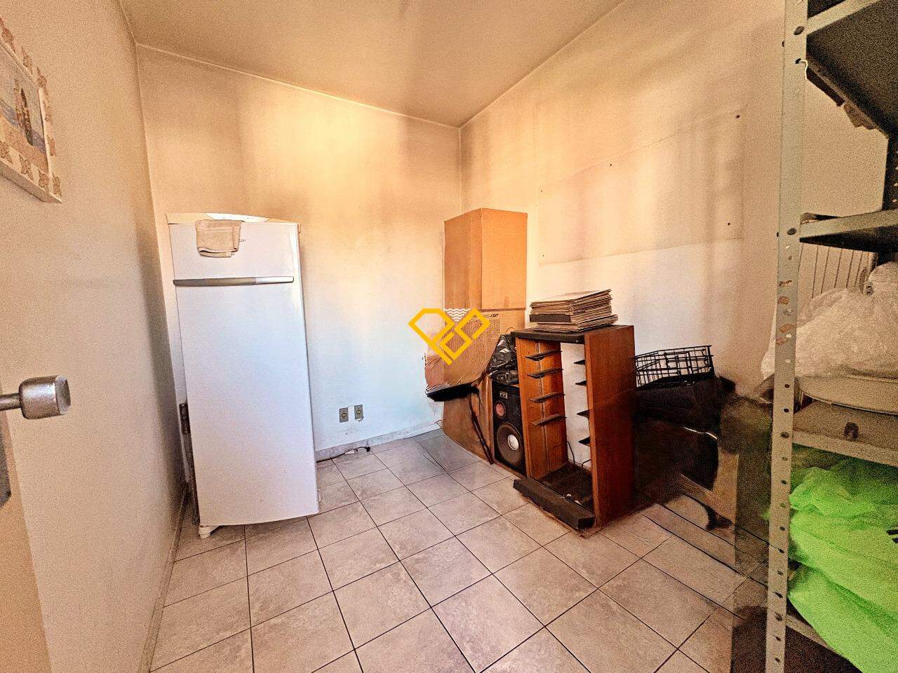 Apartamento à venda no Aparecida: Dependência