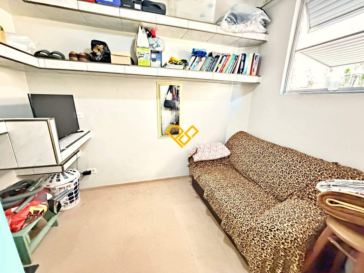 Apartamento à venda no Estuário: Dependência