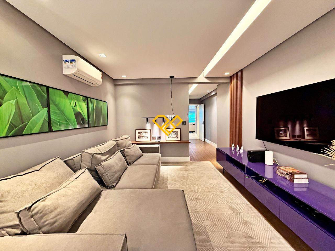Apartamento à venda no Aparecida: Hall íntimo