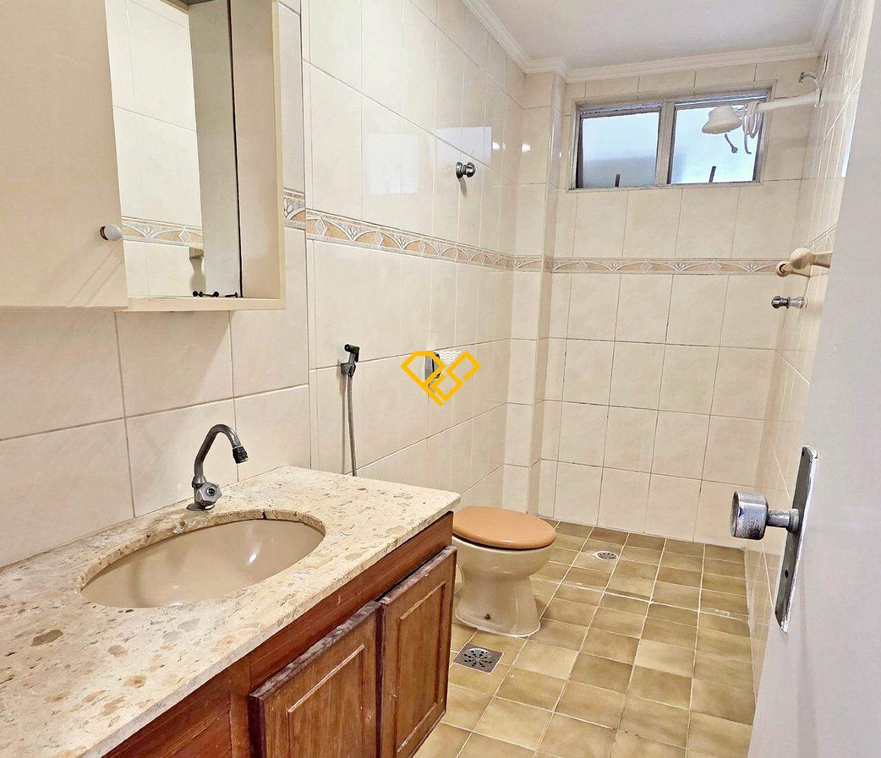 Apartamento à venda no Boqueirão: Wc social