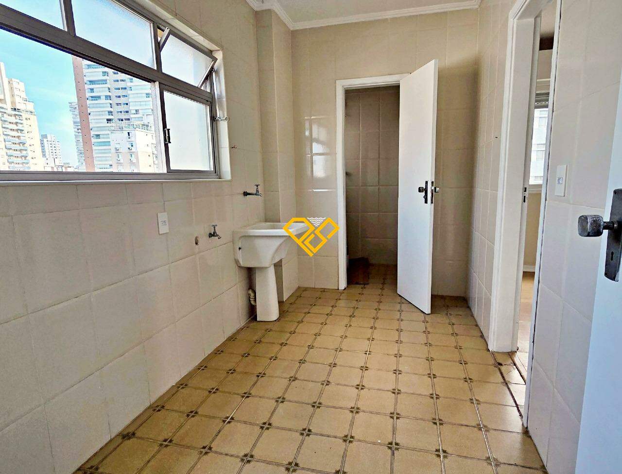 Apartamento à venda no Boqueirão: Área de serviço