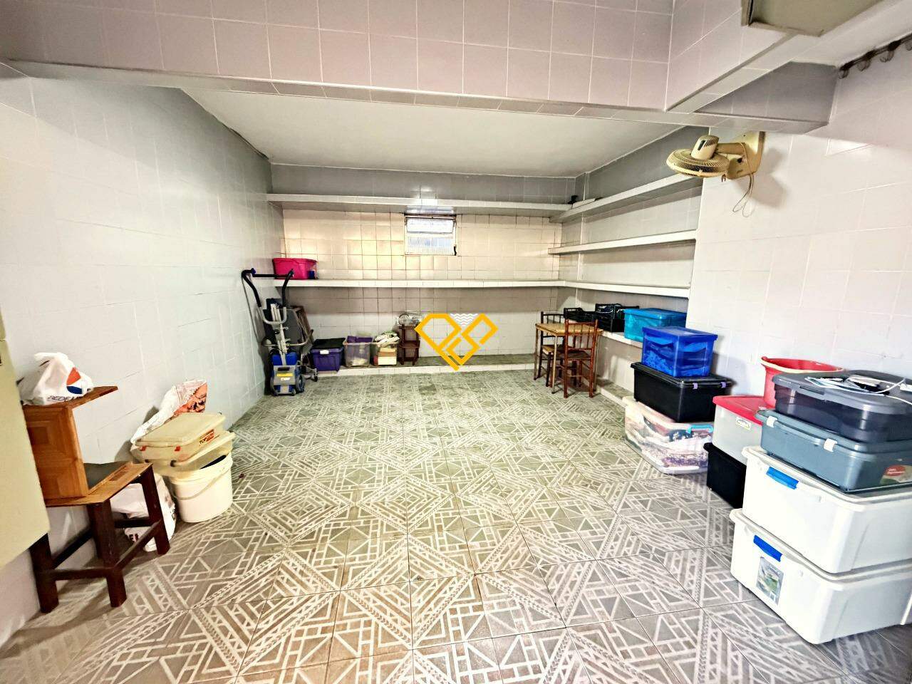 Apartamento para aluguel no Estuário: Garagem
